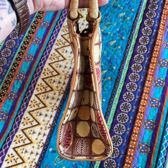 Vintage Boho Fossil Purse with Wood/Wicker Handles and Leaf Pattern - Picture 9 of 14